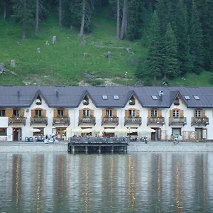 Quinz - Al Hotel