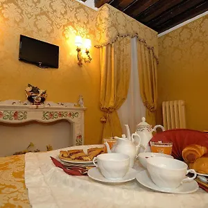 Residenza La Loggia 2*, Veneza Itália