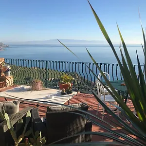 La Terrazza Sul Mare 3*, Taormina Itália